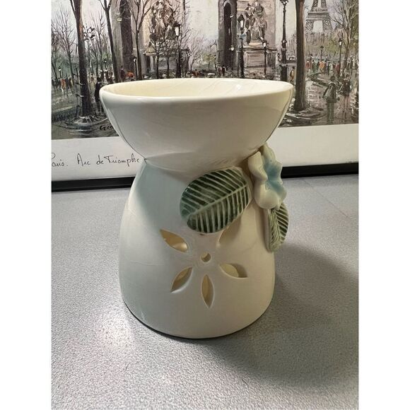 Blue & White‎ Hibiscus Ceramic Wax Warmer - NWOT - Picture 3 of 9